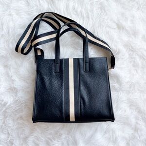 Black/cream striped handbag